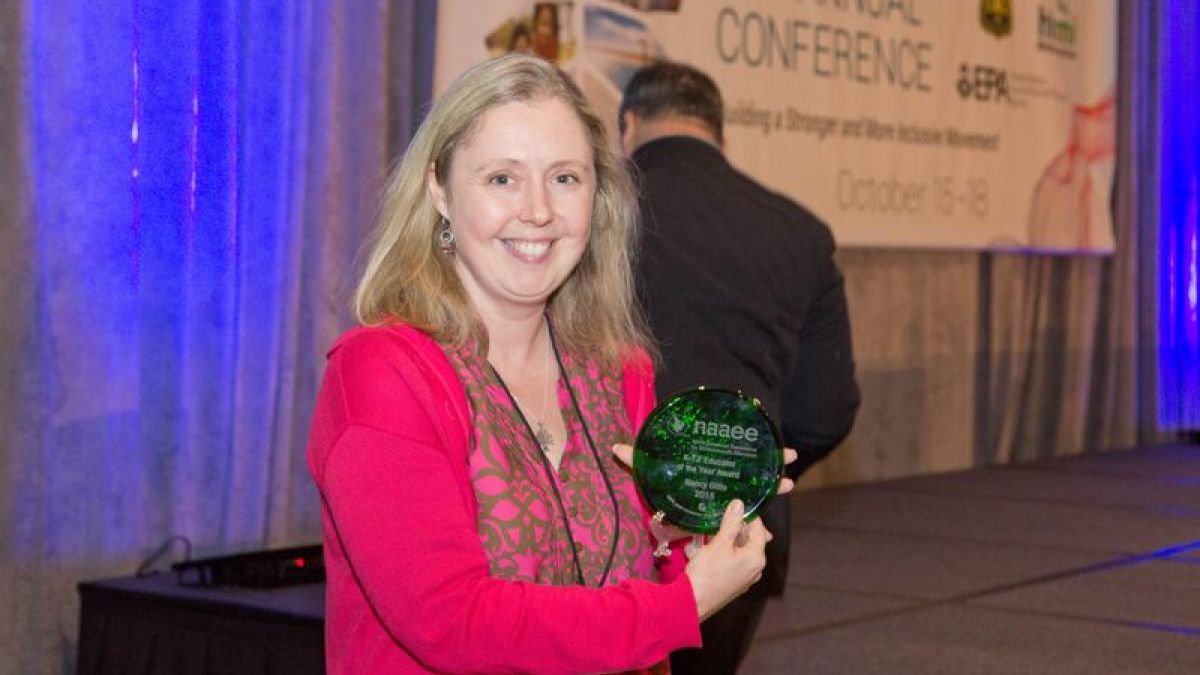 Toronto Teacher Nancy Gillis Receives NAAEE's K-12 Educator of the Year Award at the 2015 NAAEE Annual Conference in San Diego, CA.  