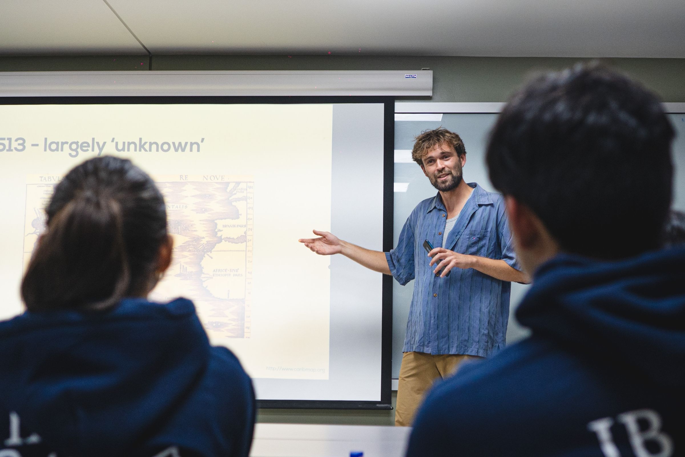 EE 30 Under 30 Awardee Joe leads a crtiical cartography session at CETYS University, Tijuana